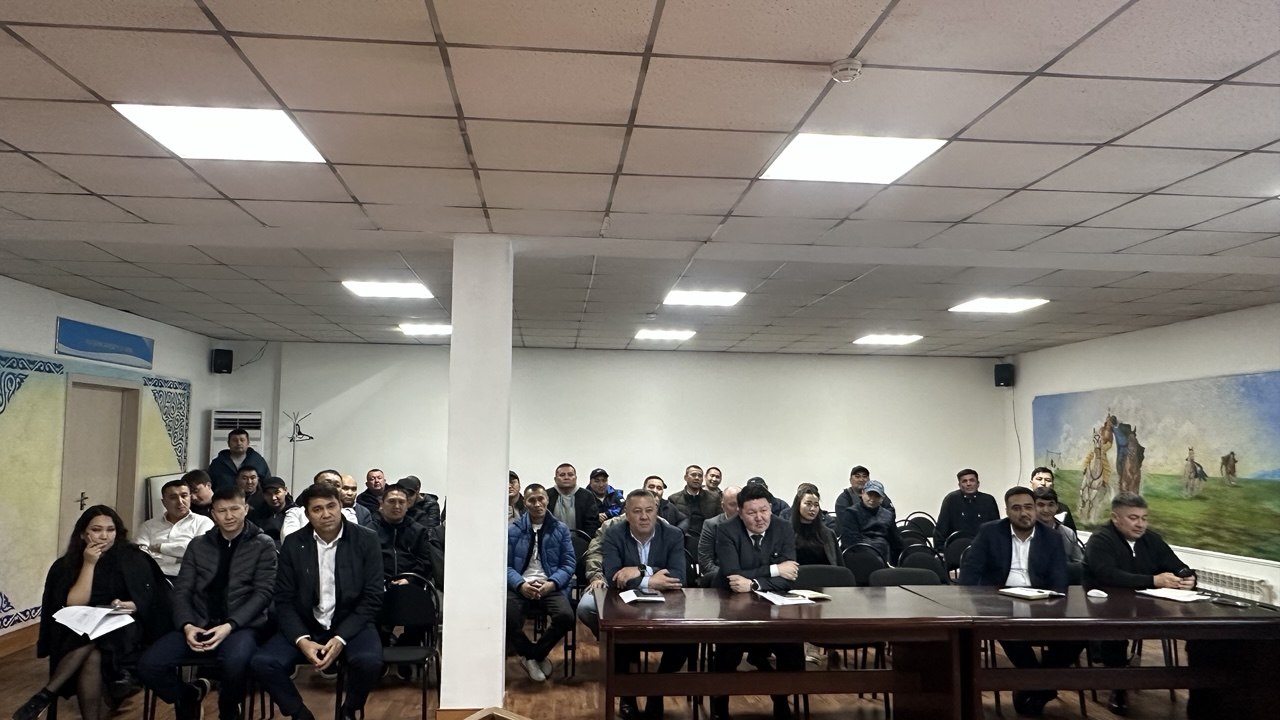 Председатель правления встретился с водителями колонны №4